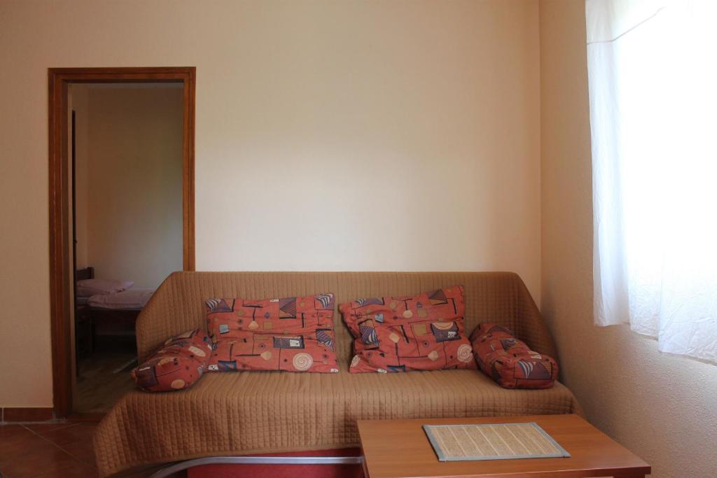 Apartments Isabela Baska  Ruang foto