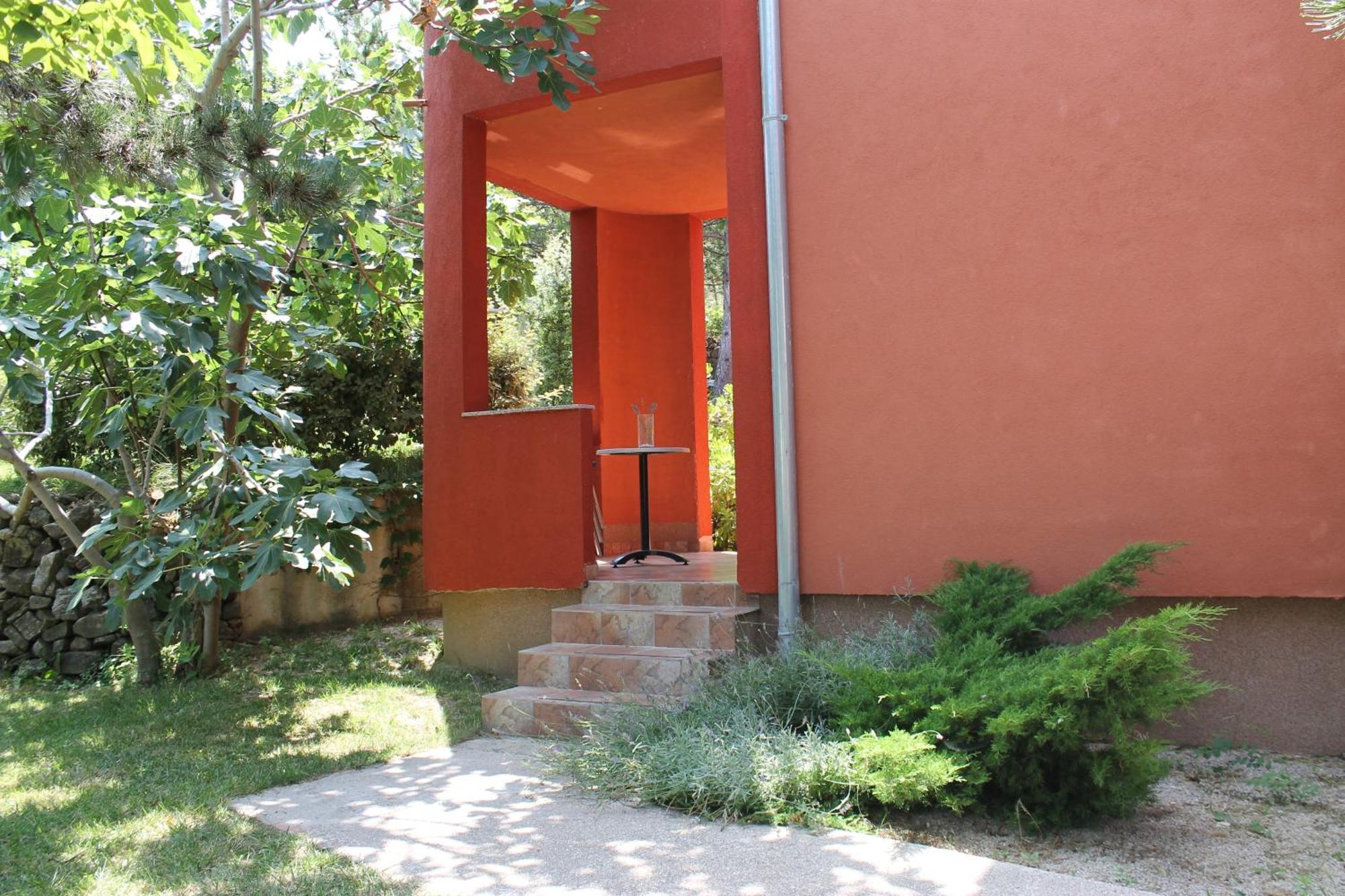 Apartments Isabela Baska  Bagian luar foto